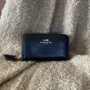 Coach Genuine Black Crossgrain Leather Card Holder Wallet
